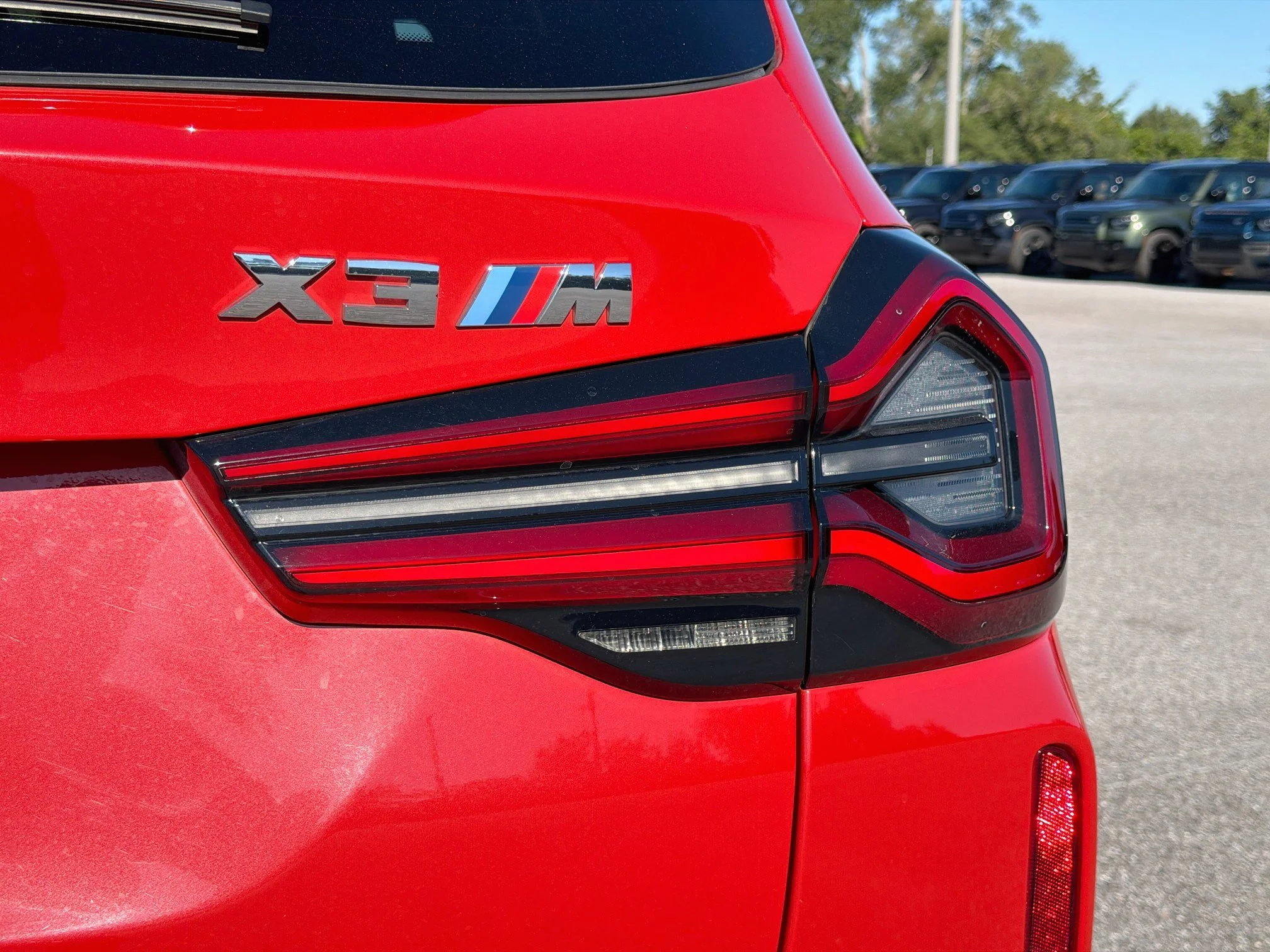 Used 2023 Toronto Red Metallic BMW M image 10