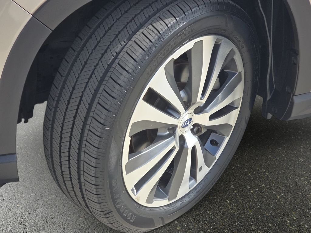Used 2019 Gray Subaru Limited image 36