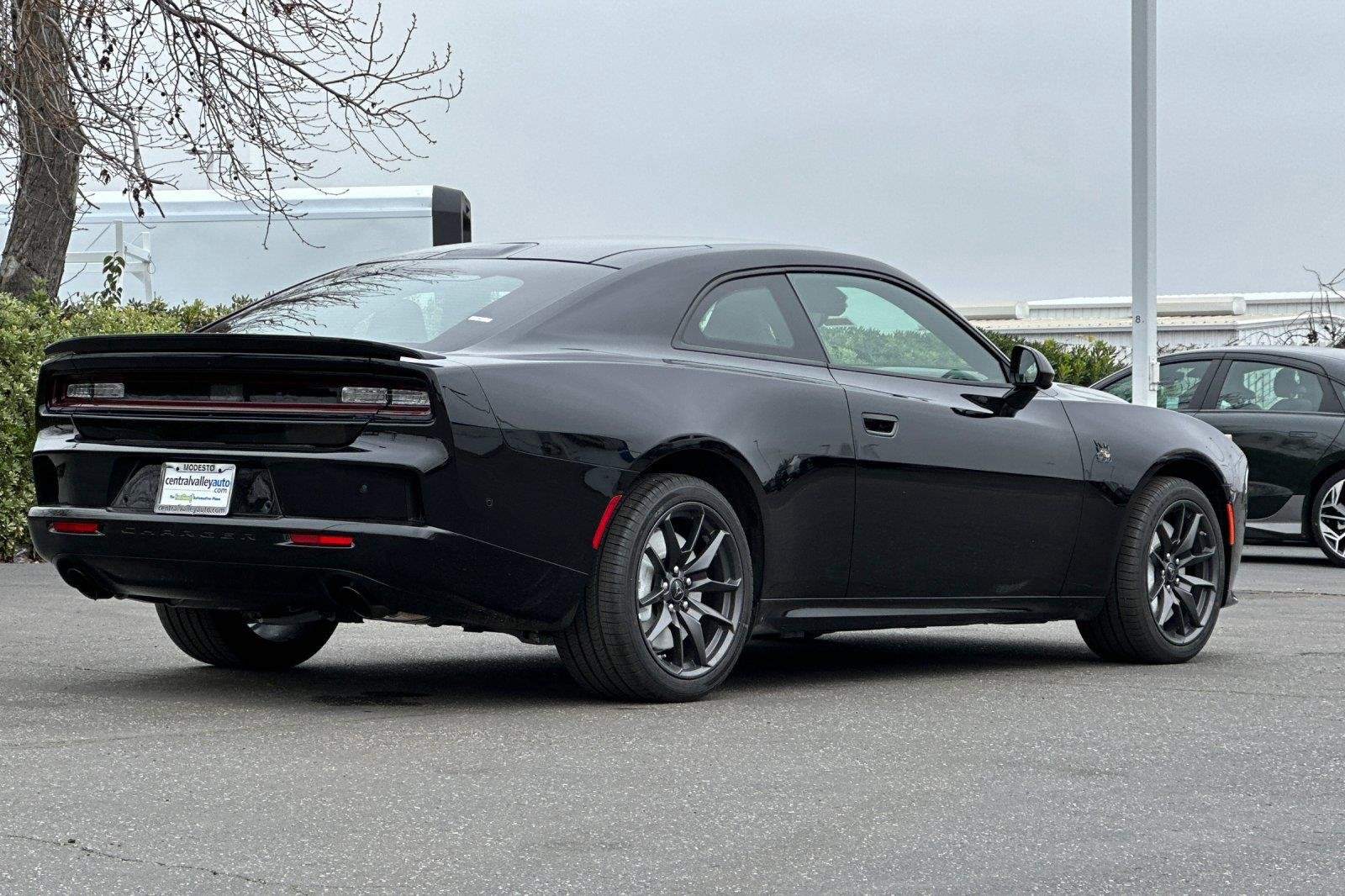 New 2026 Diamond Black Crystal Pearlcoat Dodge Scat Pack Plus image 4