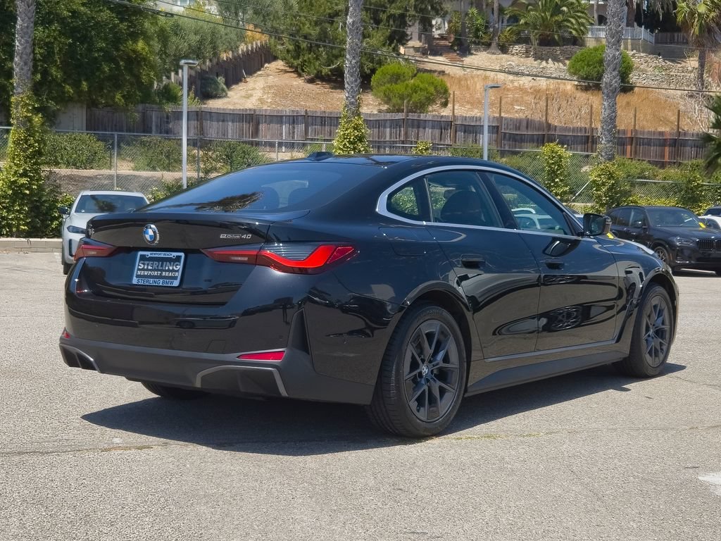 New 2026 Black Sapphire Metallic BMW eDrive40 image 18