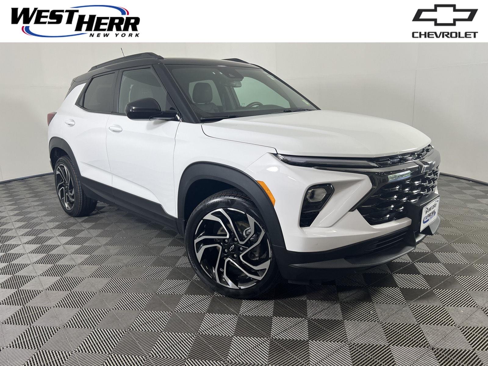 Used 2024 Summit White Chevrolet RS image 1