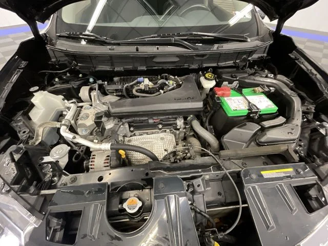Used 2018 Magnetic Black Nissan SL image 25