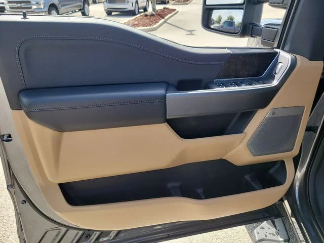 New 2026 Gray Metallic Ford XLT image 17