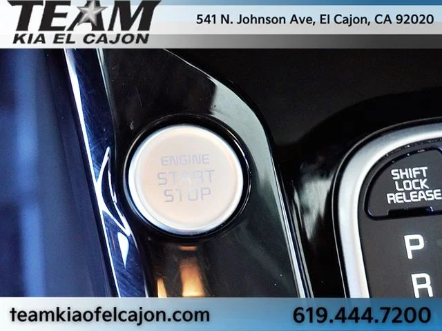 Used 2023 Black Kia S image 29