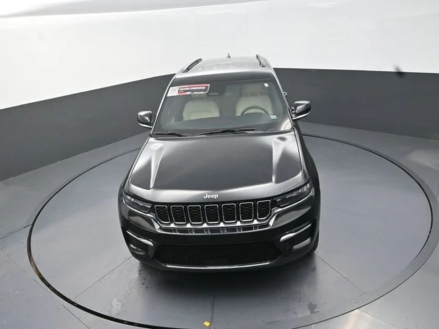 Used 2023 Black Jeep Limited image 12