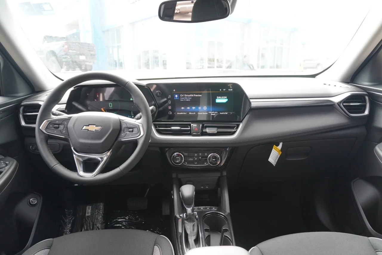 New 2026 Sterling Gray Metallic Chevrolet LT image 25
