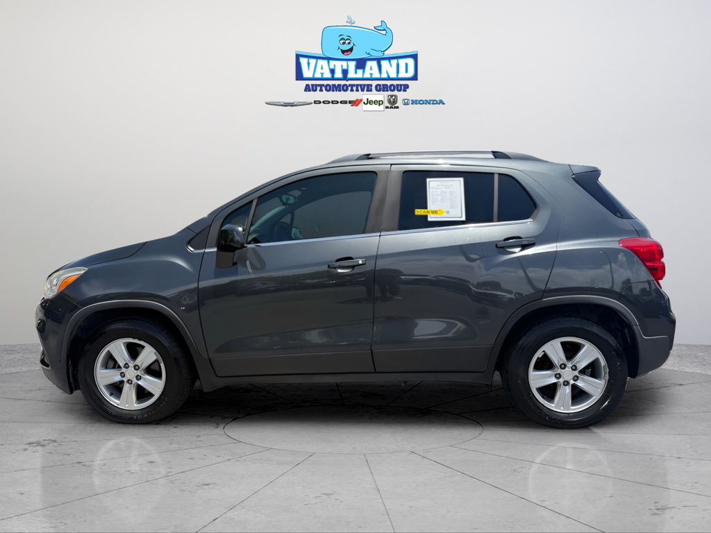 Used 2019 Gray Chevrolet LT image 2