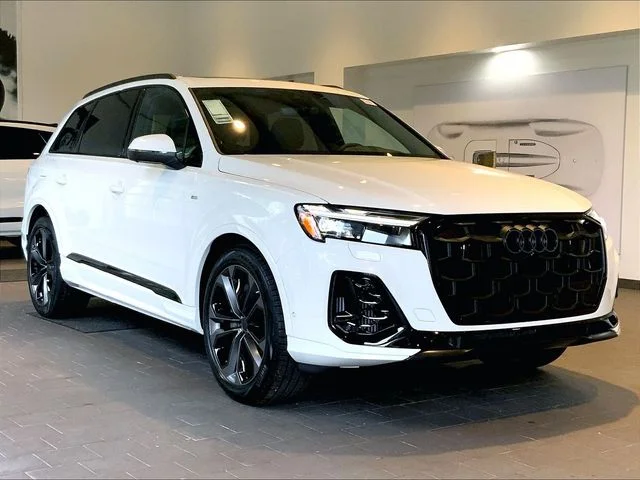 2026 Audi Q7 55 Premium