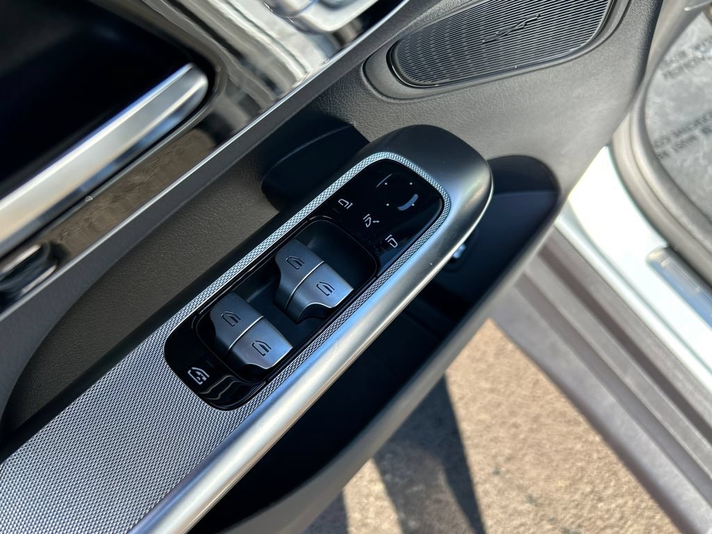 New 2026 Cirrus Silver Metallic Mercedes-Benz GLC300 image 45