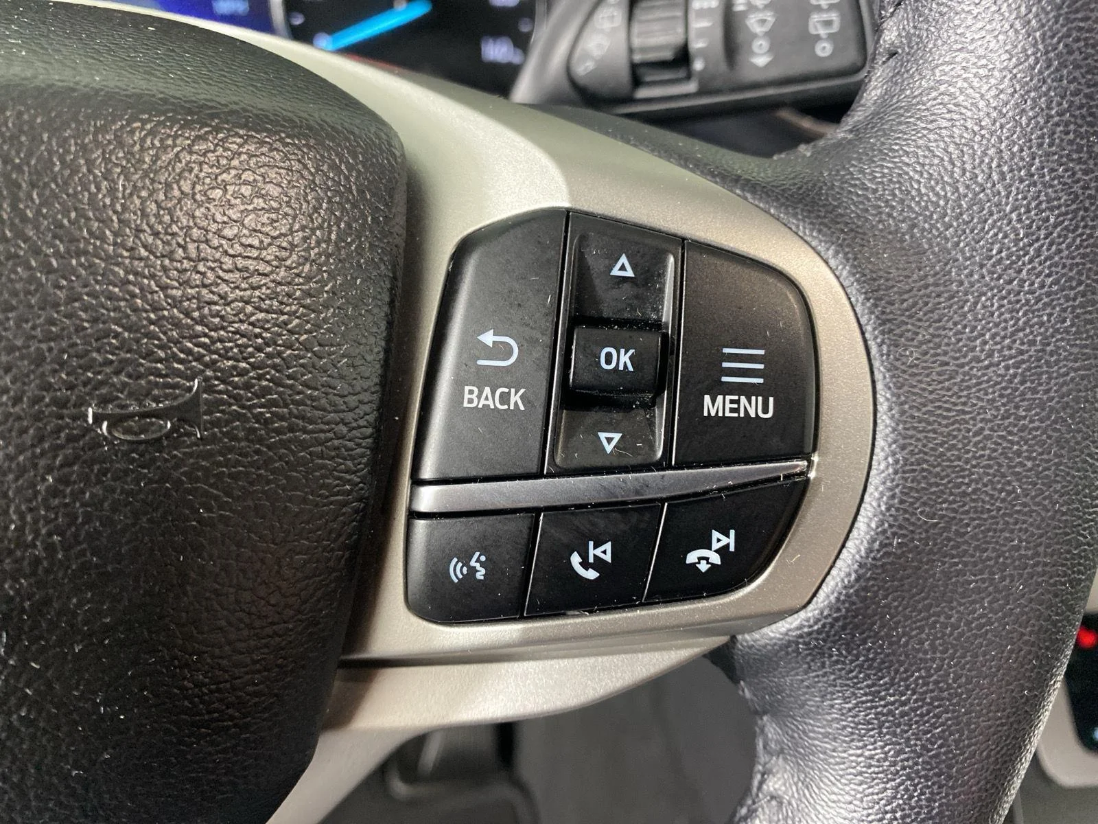 Used 2024 Agate Black Ford XLT image 19