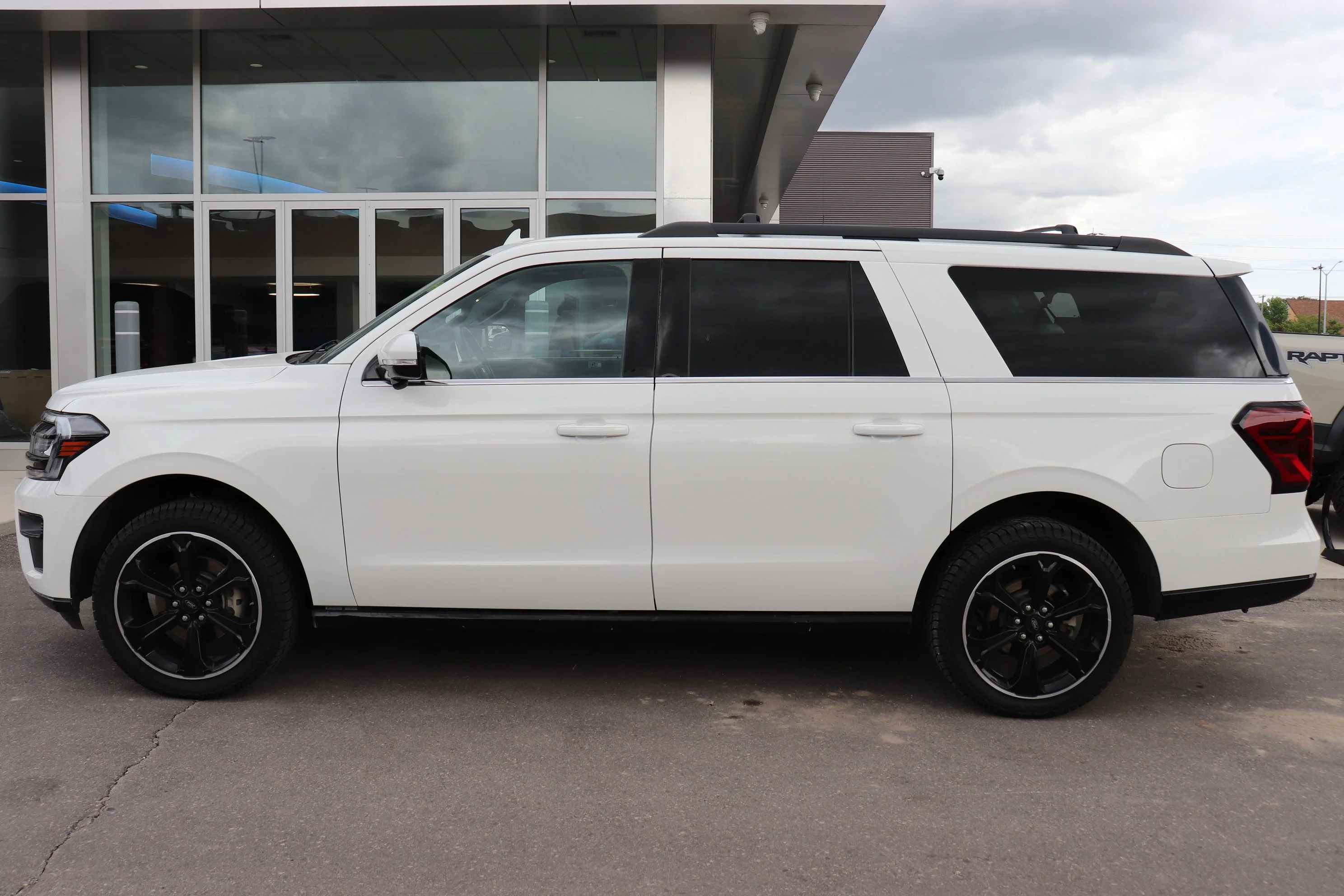 Certified Used 2023 White Ford Limited Max 4x4 image 3