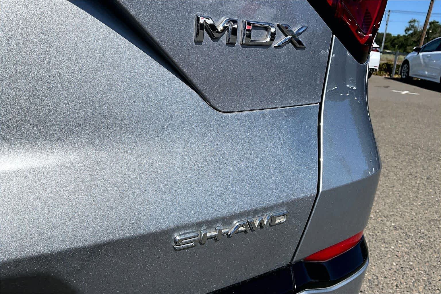 Used 2023 Lunar Silver Metallic Acura w/A-Spec Package image 9