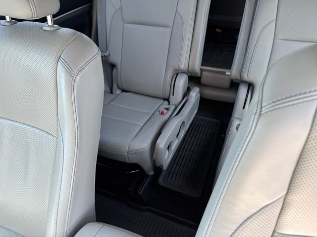 Used 2019 Silver Toyota Limited image 15