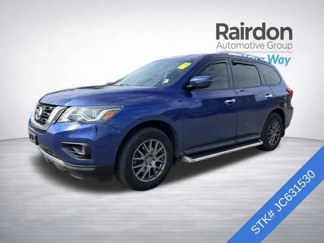 Used 2018 Caspian Blue Nissan SV image 4