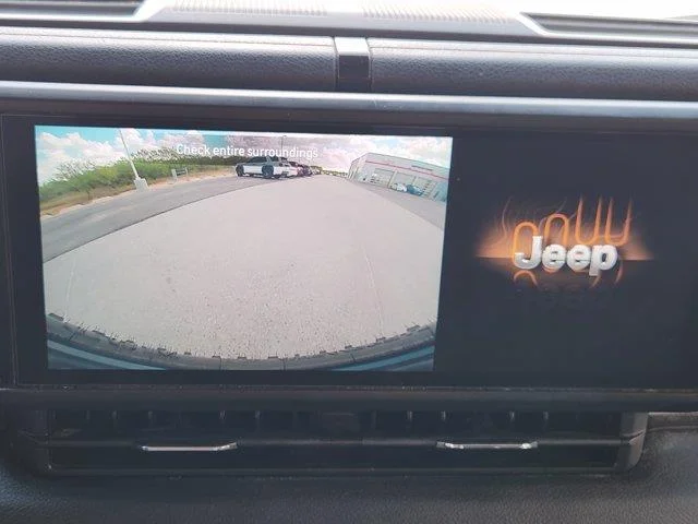 Used 2024 White Jeep Sport 4x4 image 18