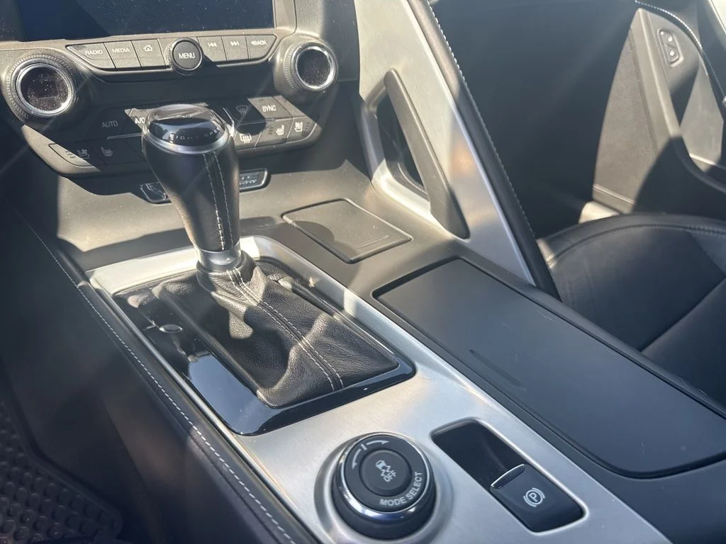 Used 2017 Silver Chevrolet Stingray image 13