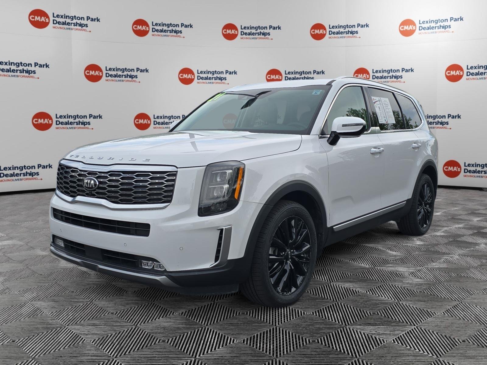 Used 2021 Glacial White Pearl Kia SX image 3