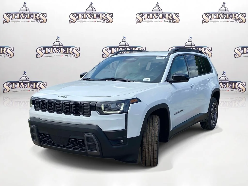 New 2026 Bright White Clear-Coat Exterior Paint Jeep Limited image 3