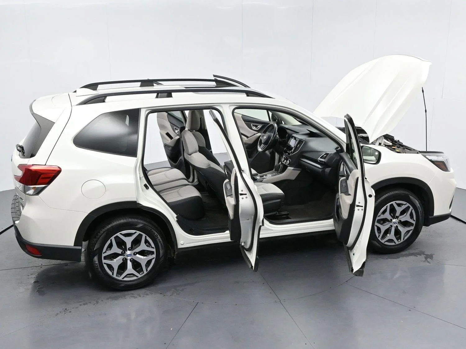 Used 2021 Crystal White Pearl Subaru Premium image 42