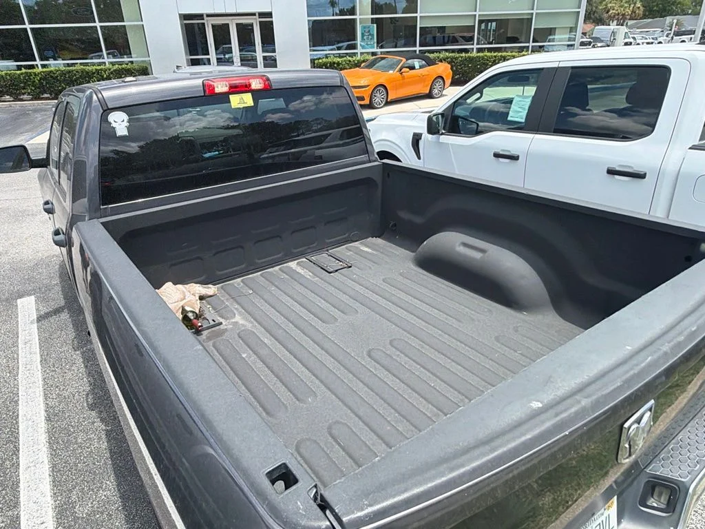 Used 2019 Gray Ram Tradesman image 15