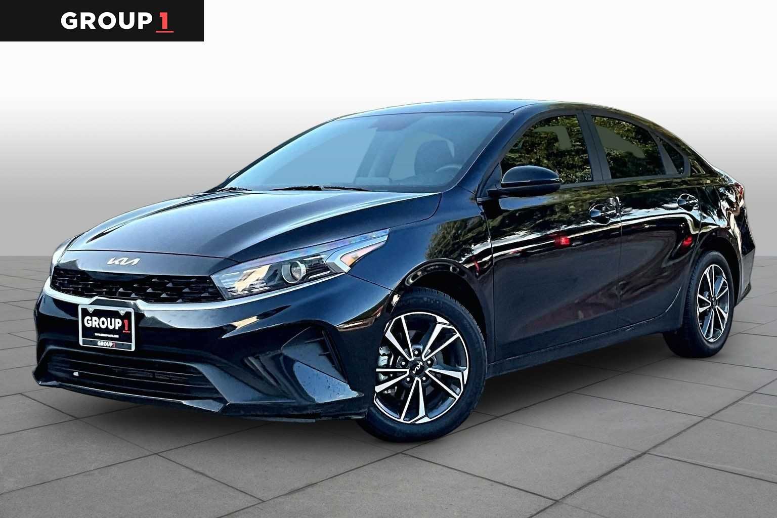 Pre-Owned 2024 Kia Forte LXS 4dr Car in Houston #RE741383 | Group