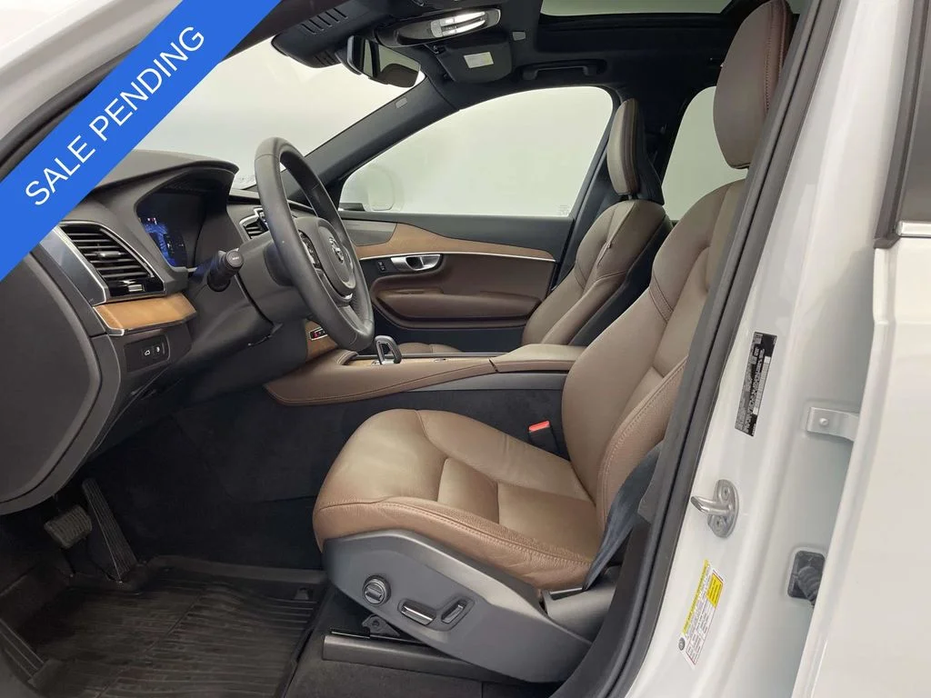 Used 2024 White Volvo T8 Plus Bright Theme 7 Passenger image 13