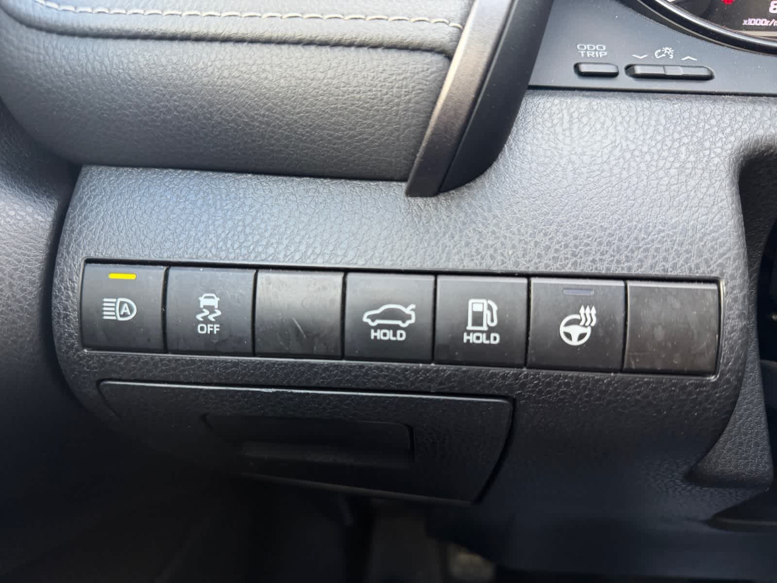 Used 2024 Ice Cap Toyota SE image 21