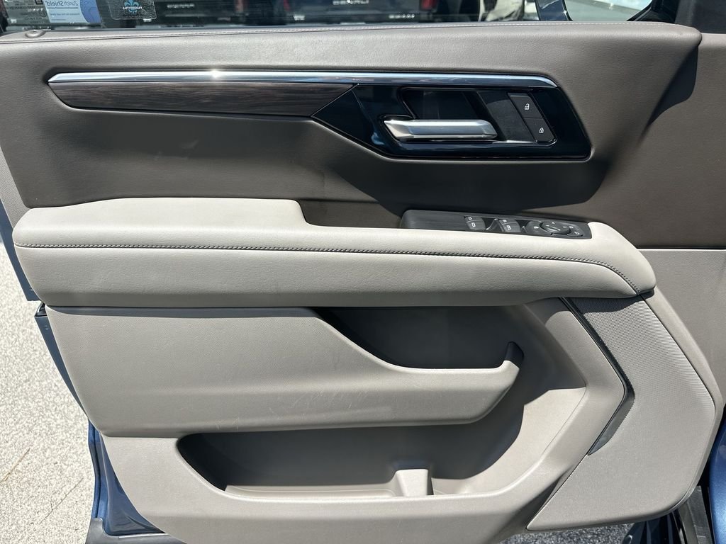 2026 Chevrolet Tahoe LS - Photo 22