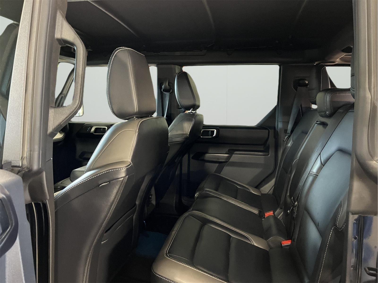Used 2025 Shadow Black Ford Outer Banks image 18
