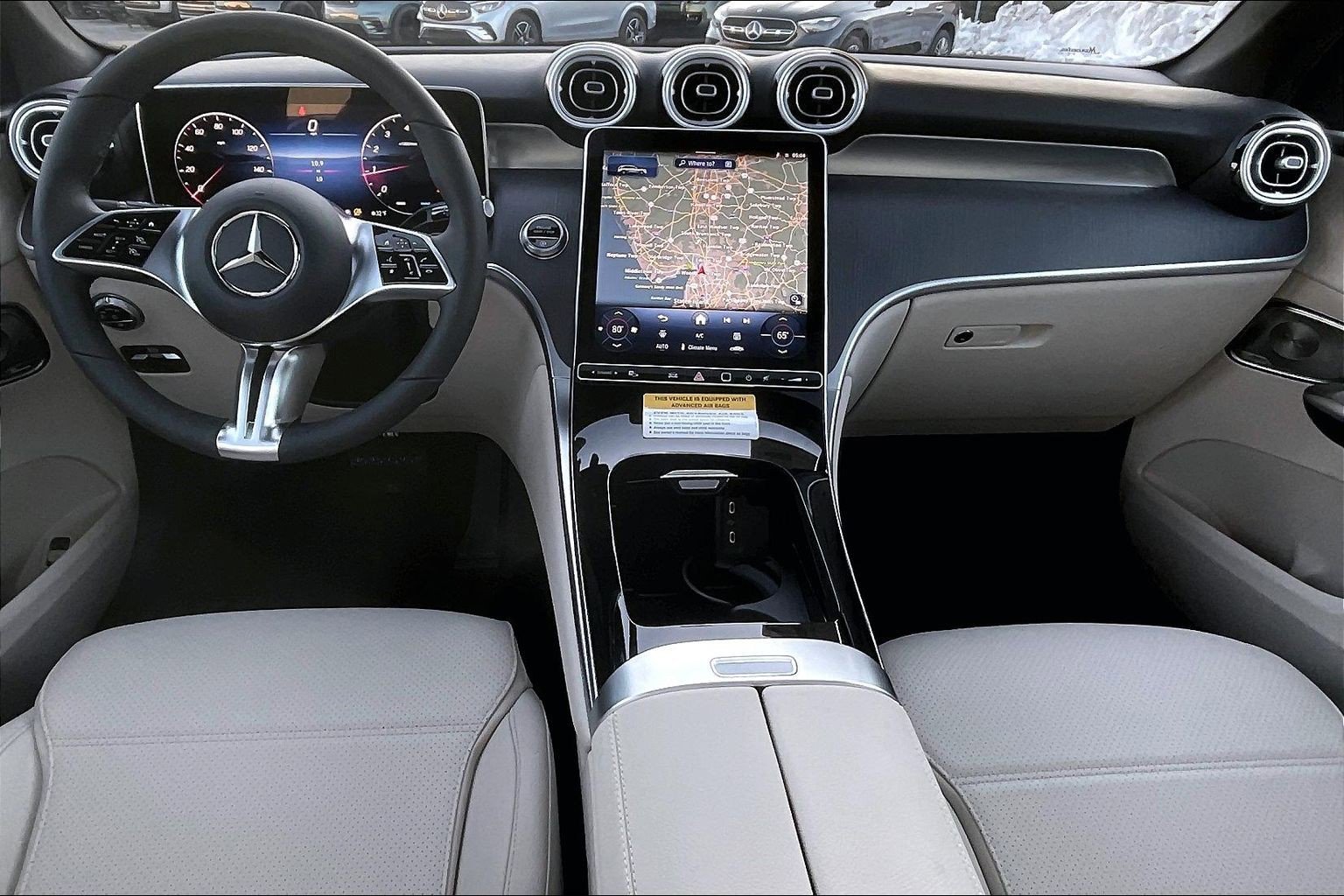 New 2026 Black Mercedes-Benz GLC 300 image 18