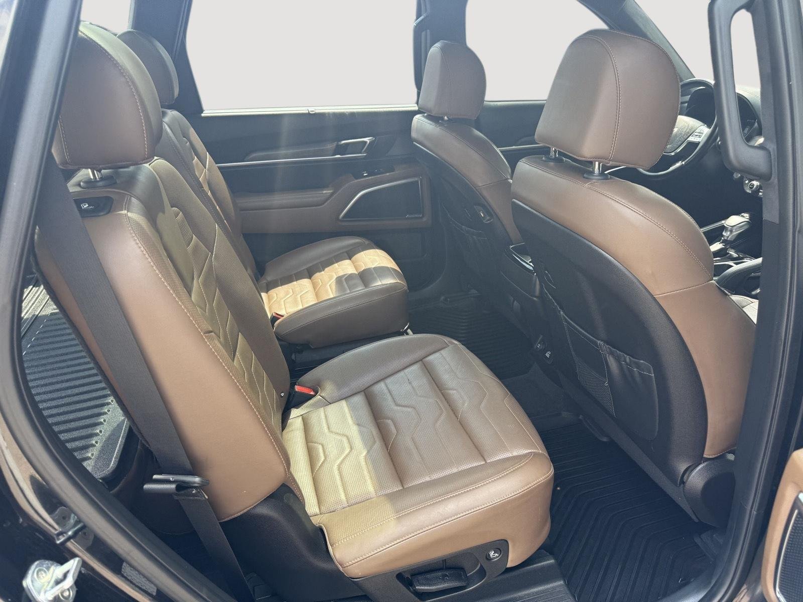 Used 2022 Ebony Black Kia SX image 26