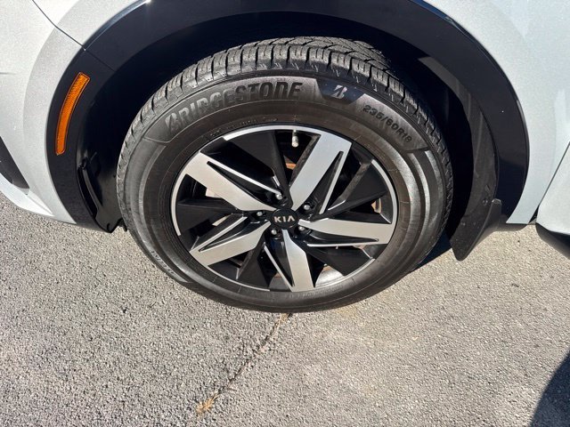 Used 2021 Silver Kia EX image 18