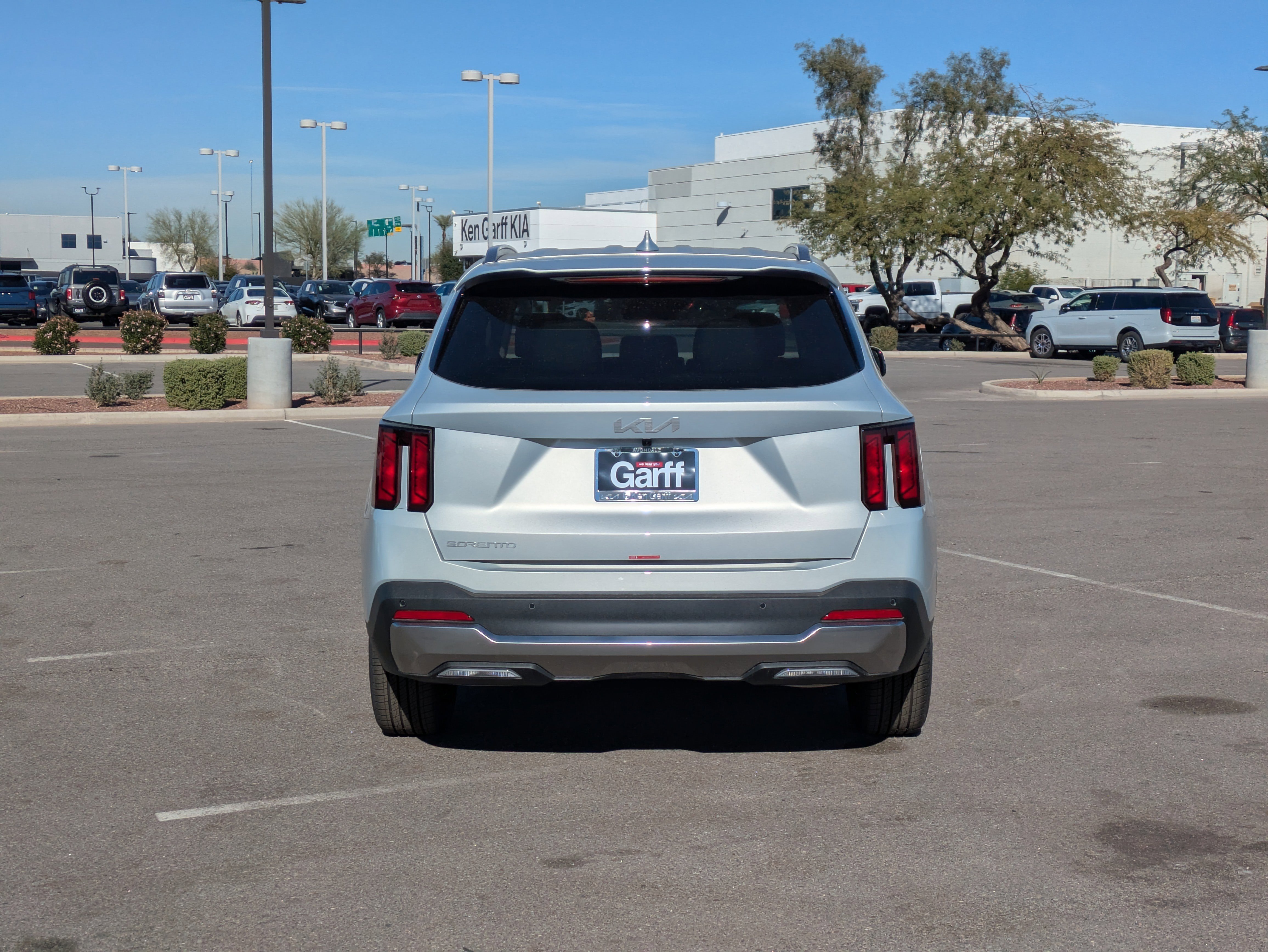 New 2026 Ivory Silver Kia S image 4