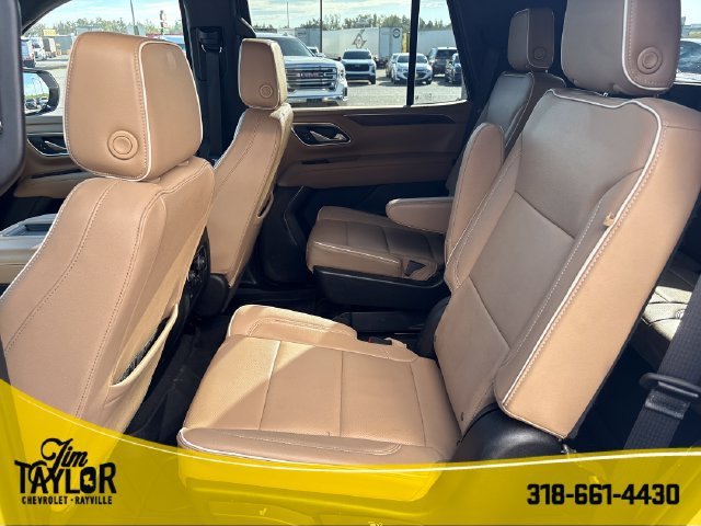 Used 2023 SUMMIT WHITE Chevrolet Premier image 29