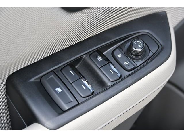 New 2026 White Subaru Standard Model image 45