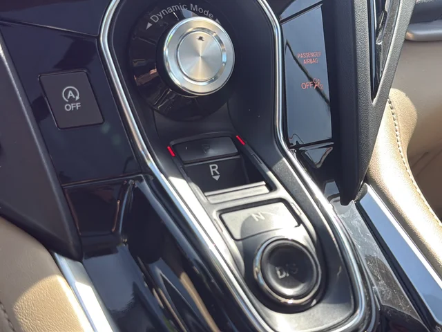 Used 2019 White Acura Base image 22