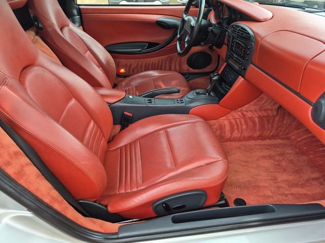 Used 1997  Porsche Base image 20
