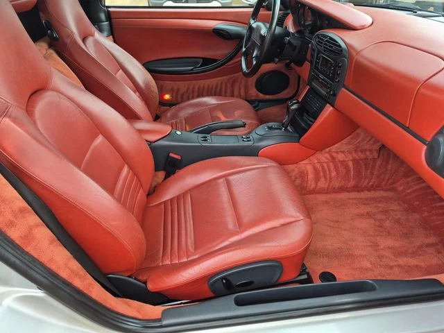 Used 1997  Porsche Base image 20
