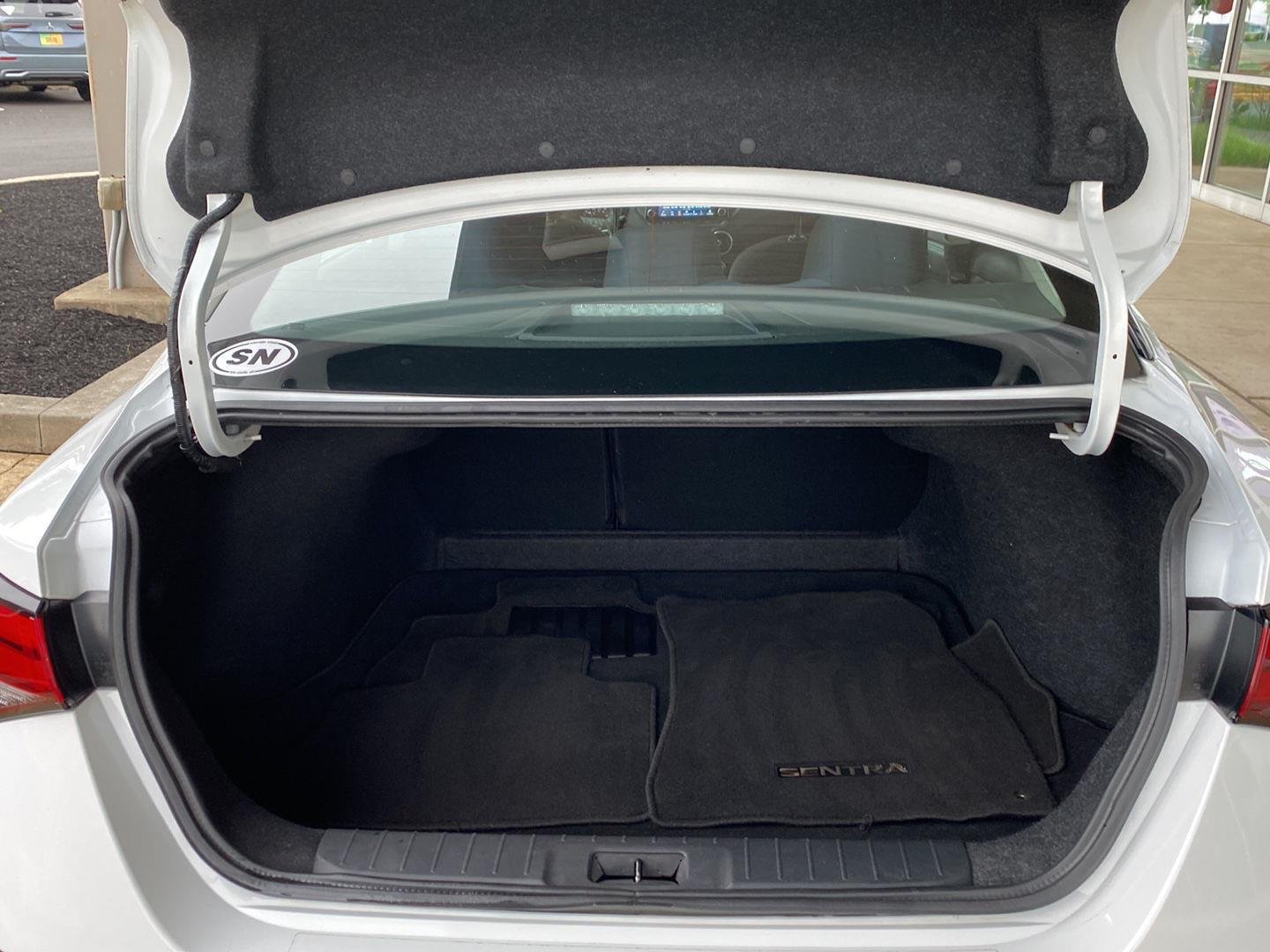 Used 2022 Fresh Powder Nissan SV image 11