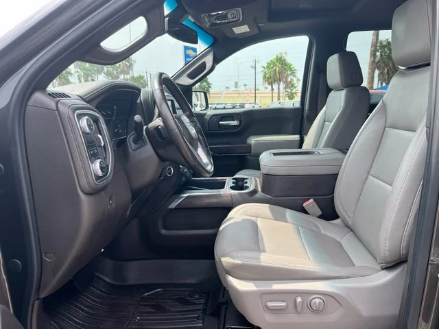 Used 2019  GMC SLT image 19