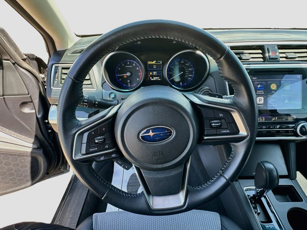 Used 2018 Gray Subaru 2.5i image 12