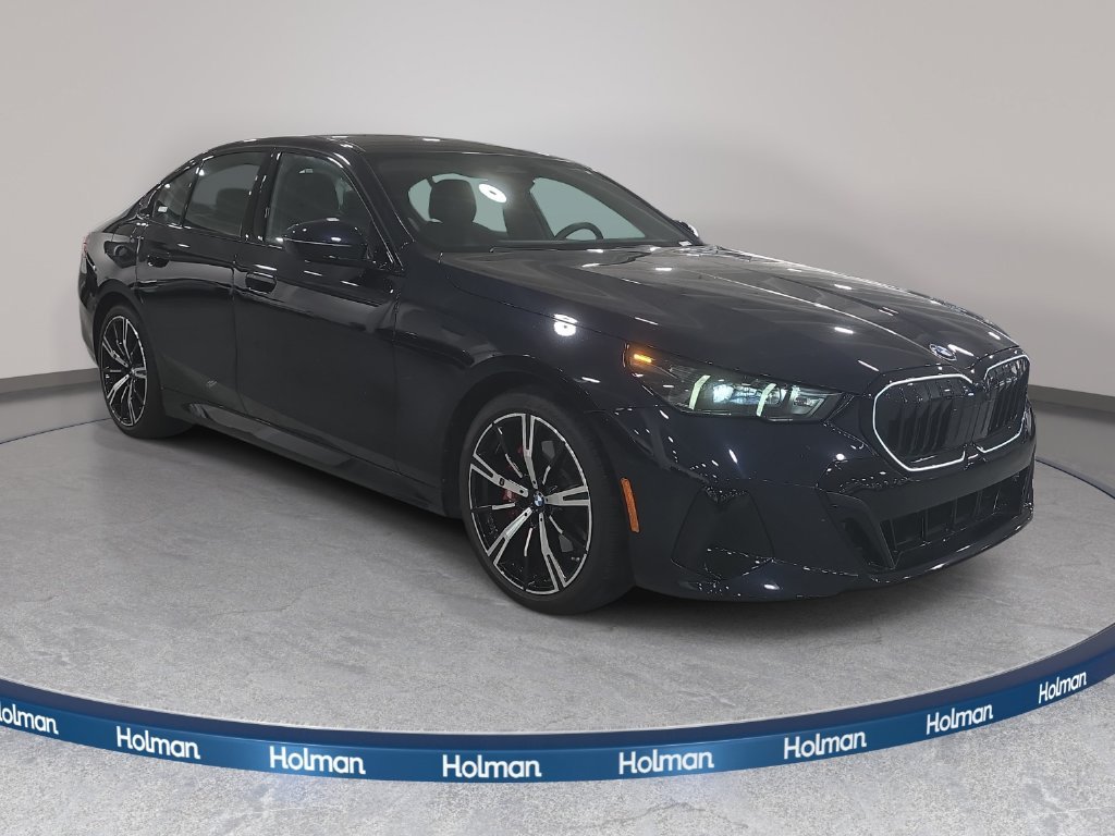 Used 2027 Carbon Black Metallic BMW 530i image 3