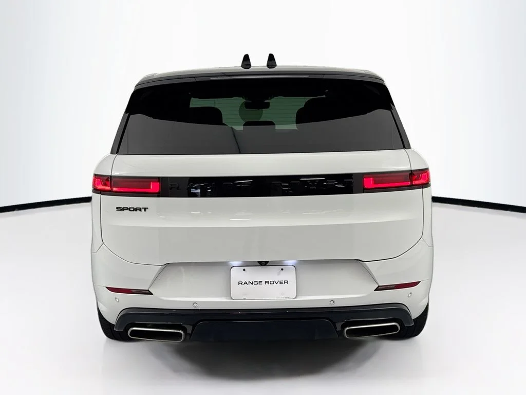 Certified Used 2025 White Land Rover Dynamic SE image 6