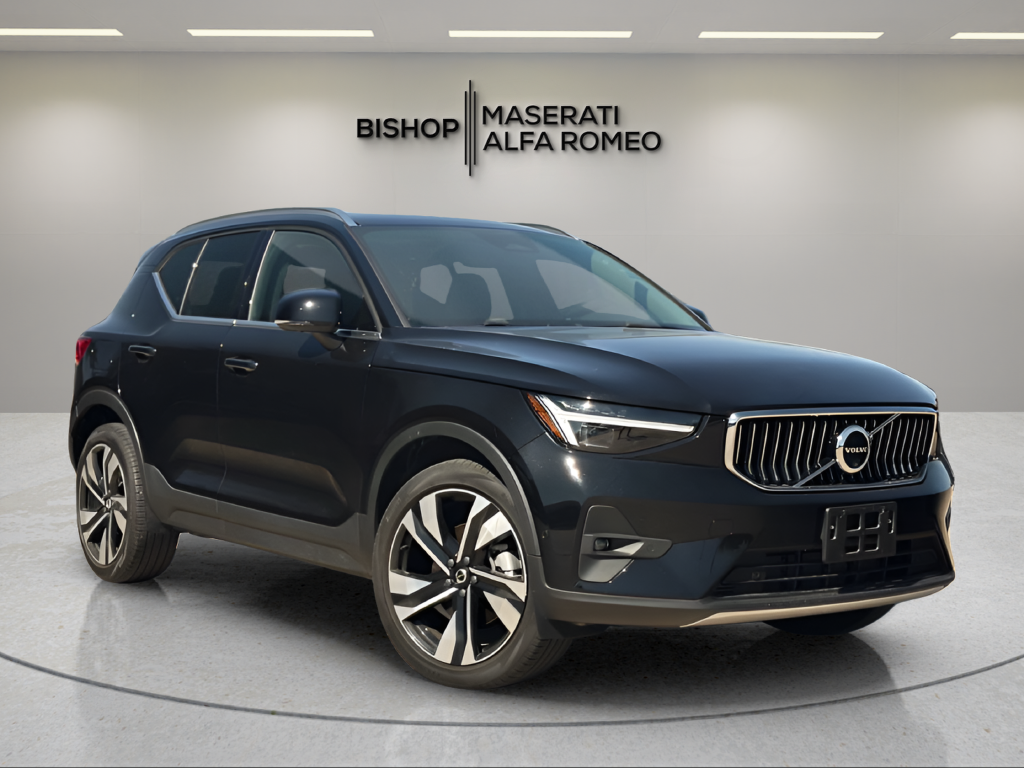 2024 Volvo XC40