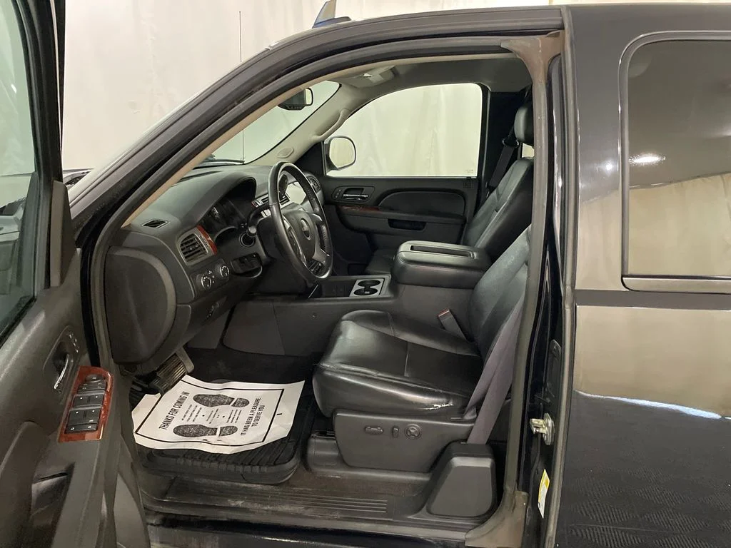 Used 2012 CARBON BLACK METALLIC GMC SLT image 11