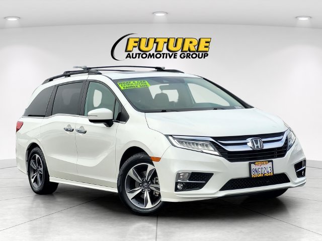 Used 2020  Honda Touring image 1