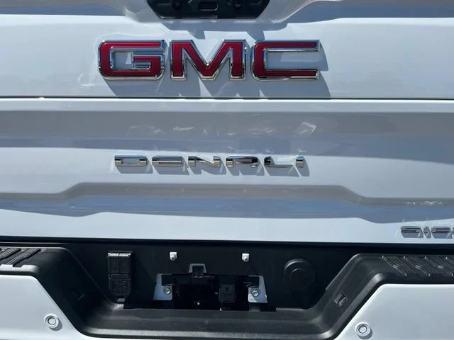 Certified Used 2026 Summit White GMC Denali image 23