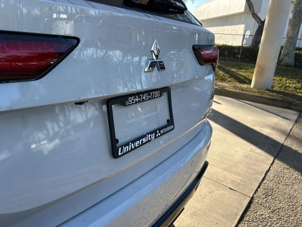 2025 Mitsubishi Outlander Plug-in Hybrid SEL Black Edition - Photo 20