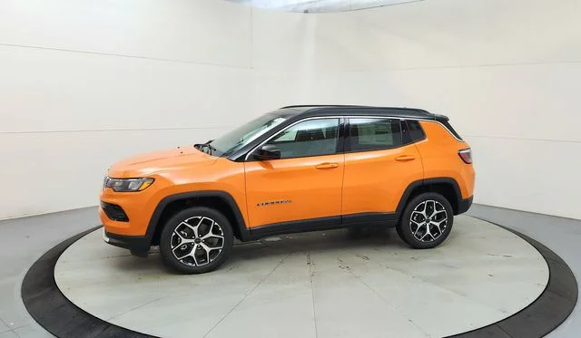 New 2026 Joose Exterior Paint Jeep Limited image 5