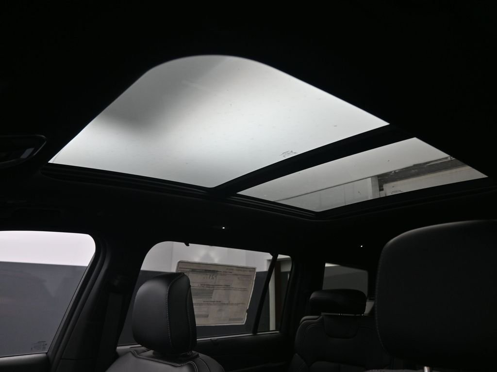 2025 Jeep Grand Cherokee L Limited - Photo 10